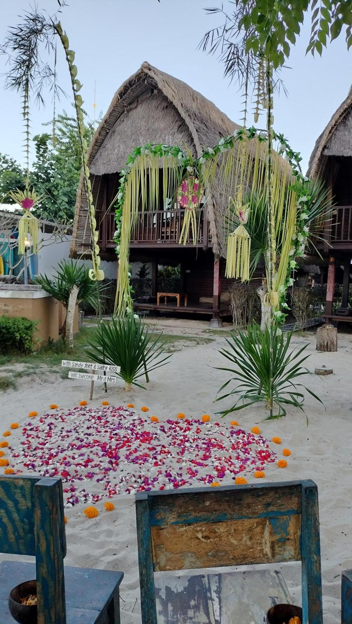 Molamola House Hotel Nusa Lembongan  Ngoại thất bức ảnh
