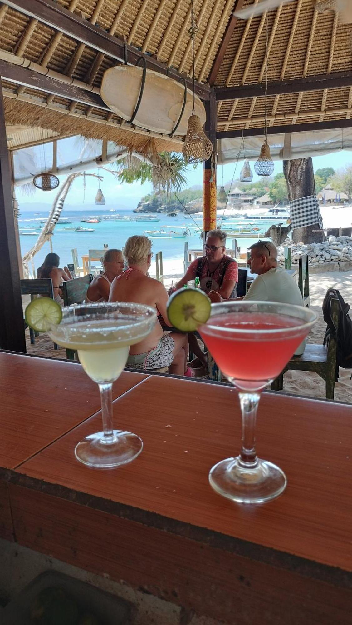 Molamola House Hotel Nusa Lembongan  Ngoại thất bức ảnh